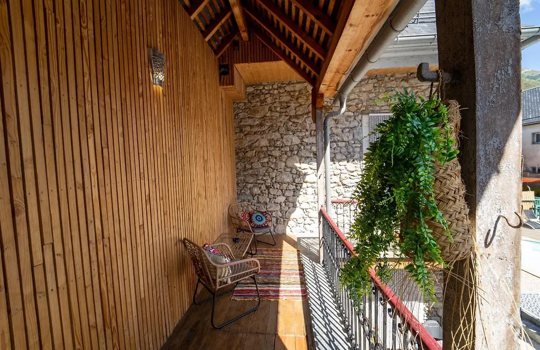 A Nouste chambres d'hotes et gite-1